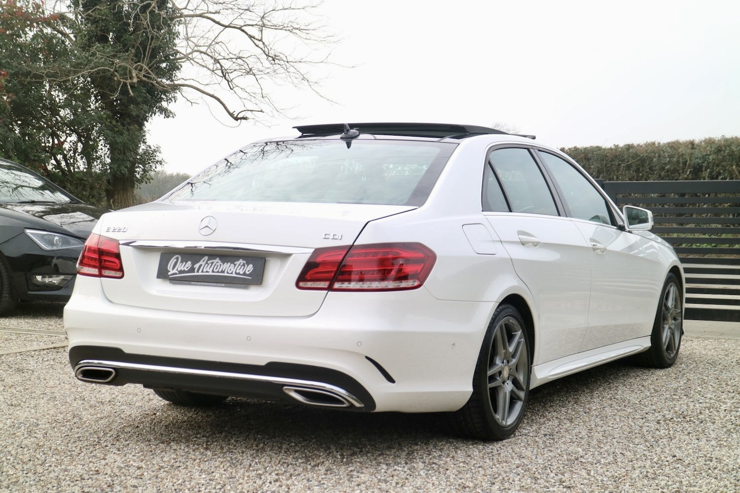 Used Mercedes-Benz E Class 2014 for sale - 77997281: Photo 10