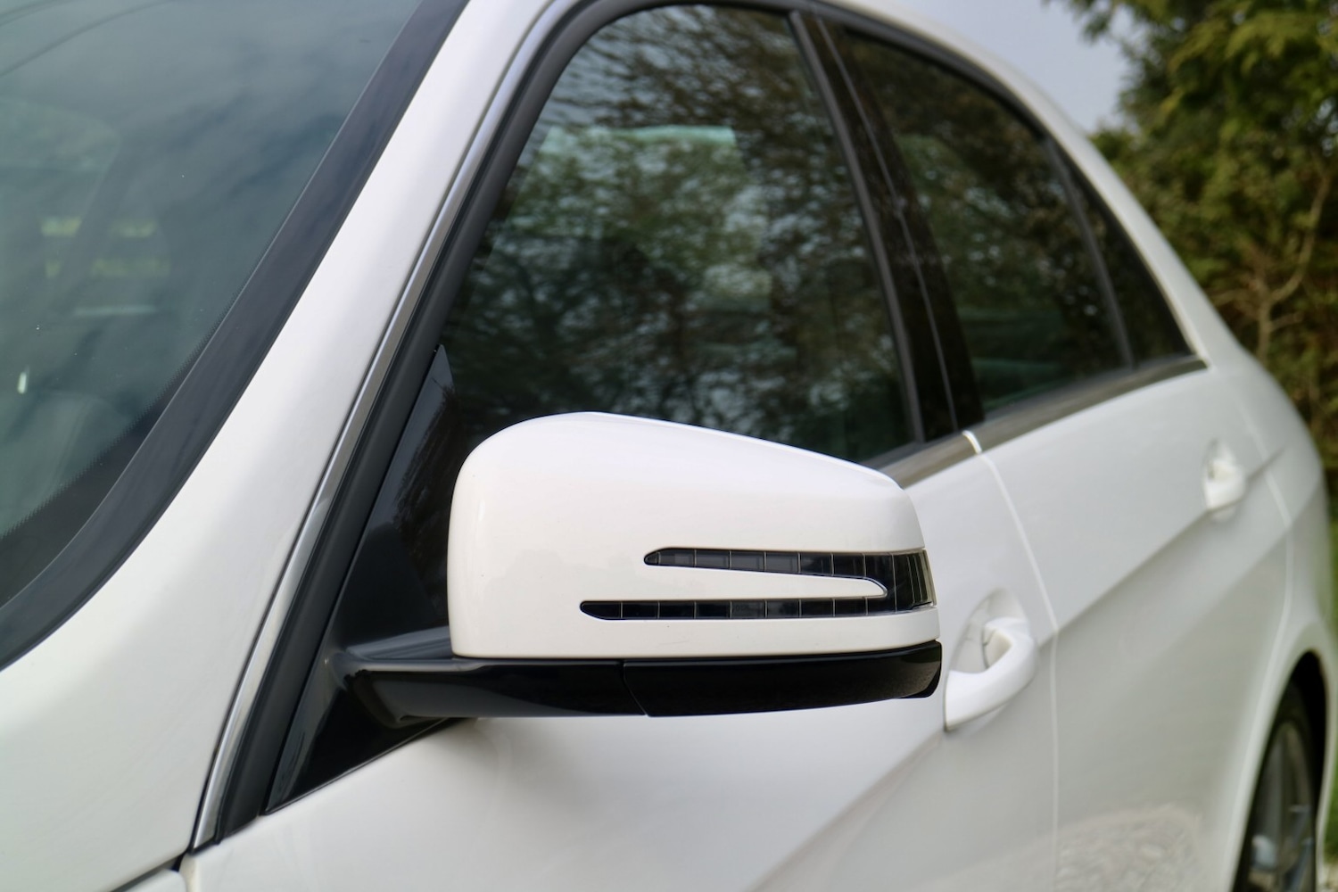 Used Mercedes-Benz E Class 2014 for sale - 77997281: Photo 15