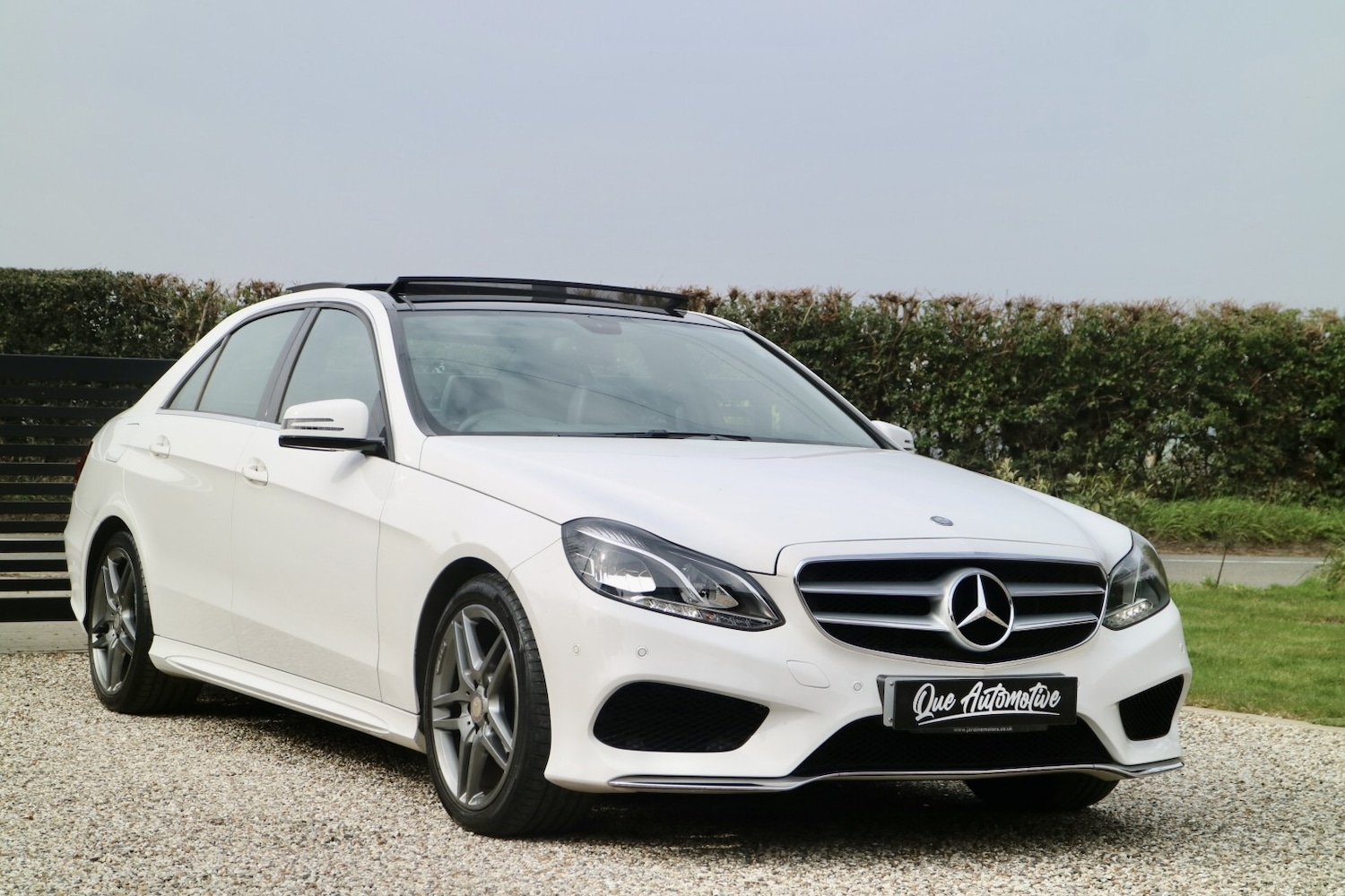 Used Mercedes-Benz E Class 2014 for sale - 77997281: Photo 18