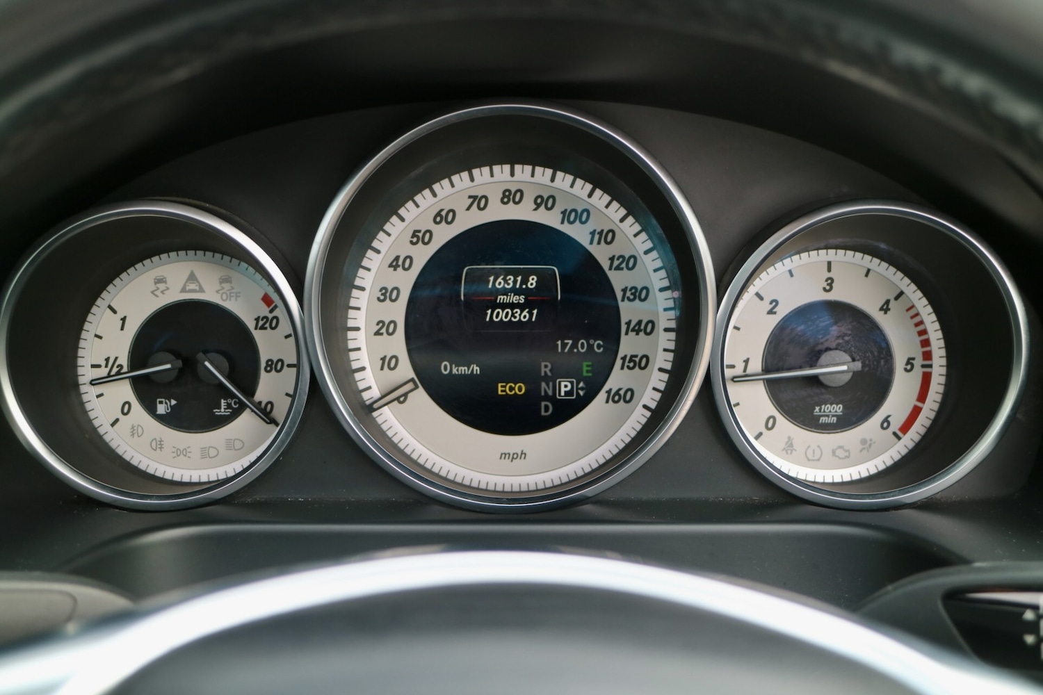 Used Mercedes-Benz E Class 2014 for sale - 77997281: Photo 24