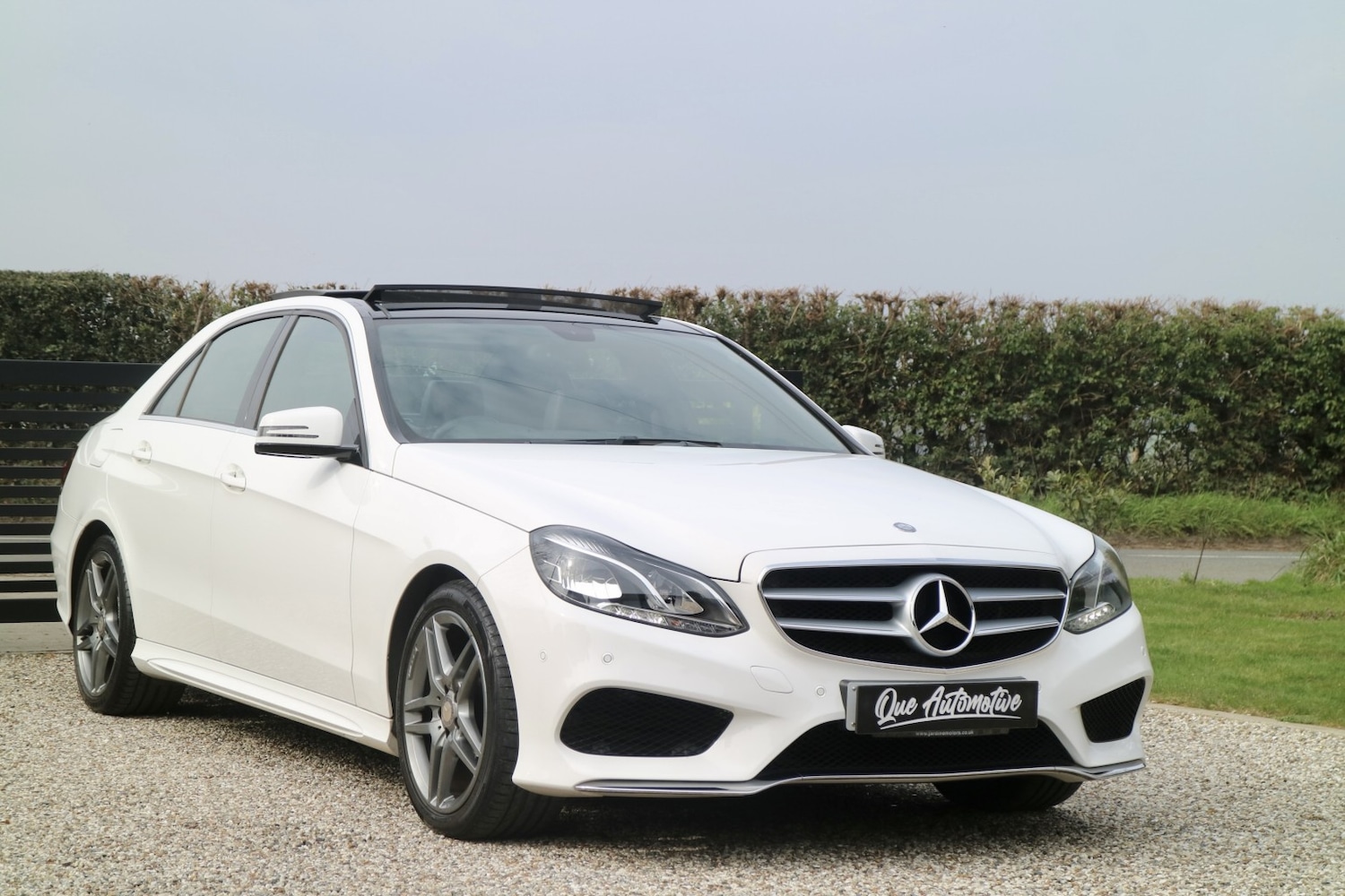 Used Mercedes-Benz E Class 2014 for sale - 77997281: Photo 35