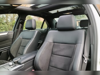 Used Mercedes-Benz E Class 2014 for sale - 77997281: Photo