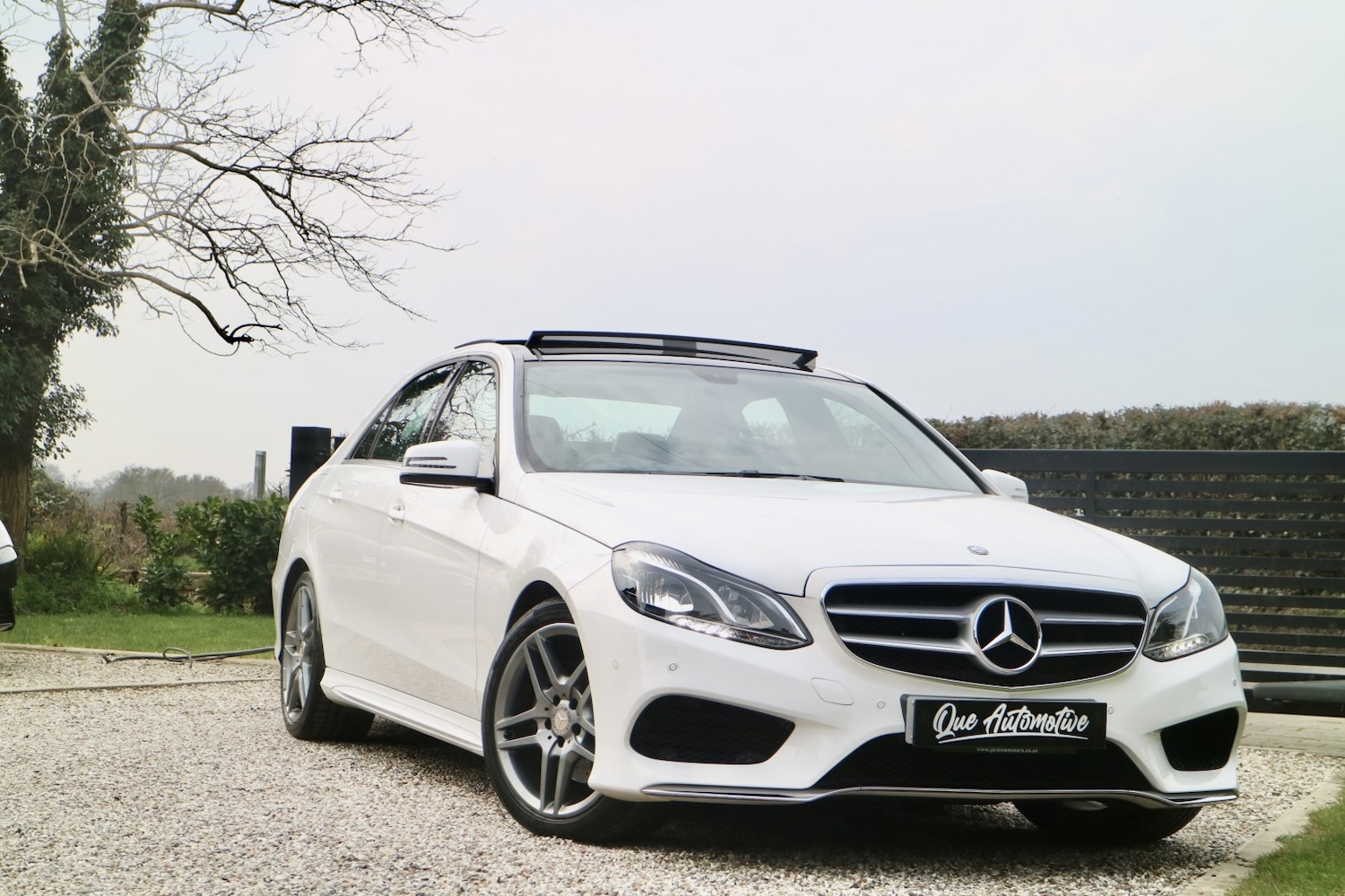 Used Mercedes-Benz E Class 2014 for sale - 77997281: Photo 41