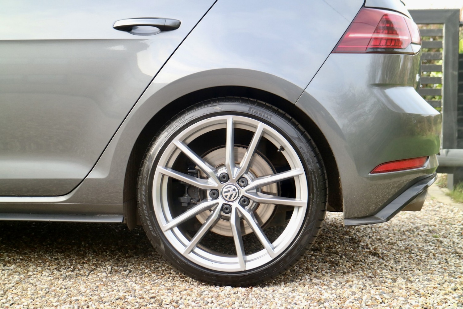 Used Volkswagen Golf 2019 for sale - 77089765: Photo 17