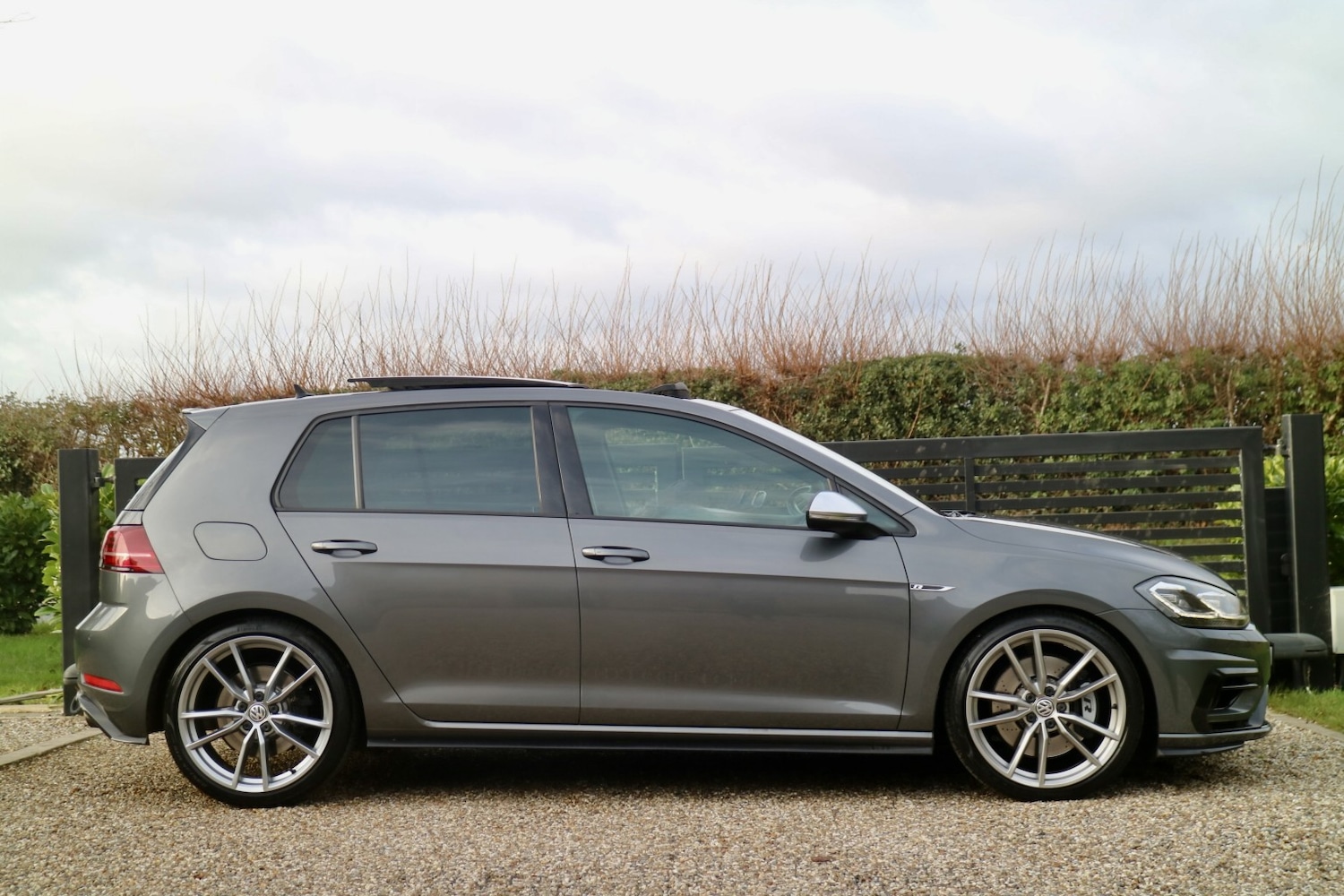 Used Volkswagen Golf 2019 for sale - 77089765: Photo 39