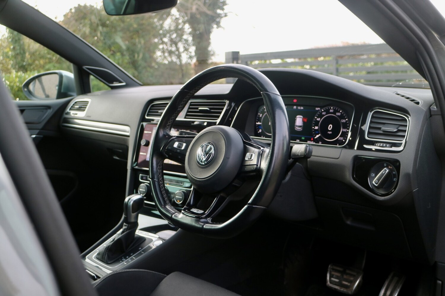 Used Volkswagen Golf 2019 for sale - 77089765: Photo 6