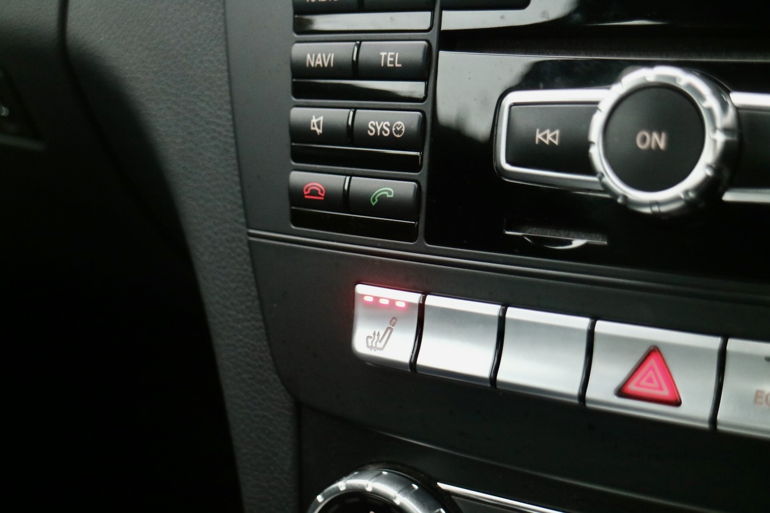 Used Mercedes-Benz C Class 2014 for sale - 77140710: Photo 26