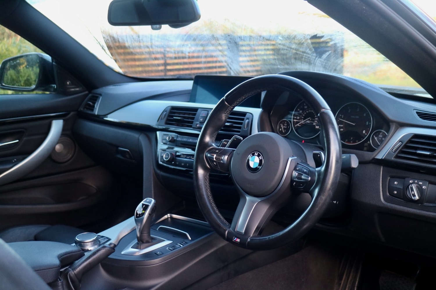 Used BMW 4 Series 2017 for sale - 77085343: Photo 2