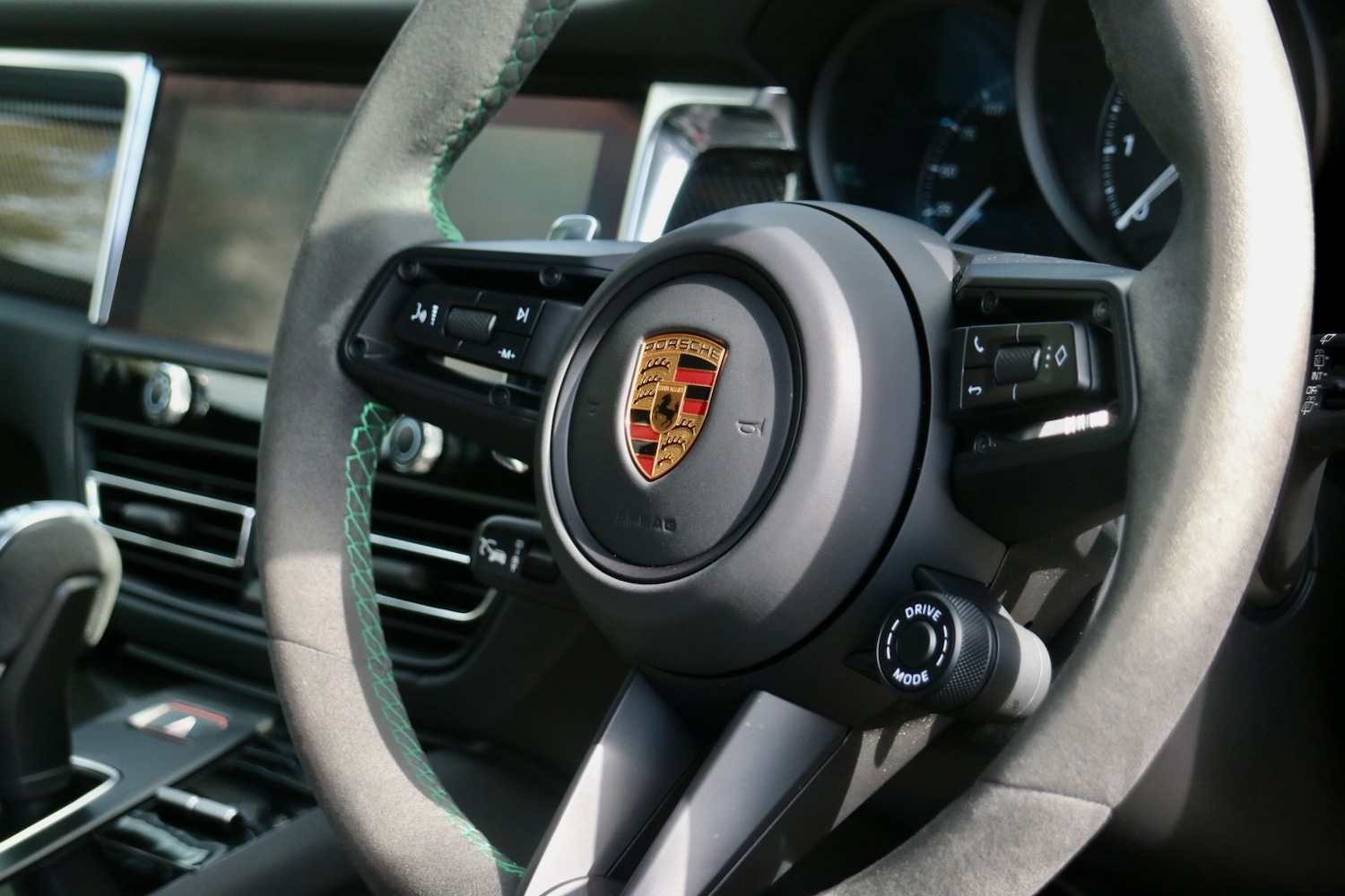 Used Porsche Macan 2022 for sale - 78018457: Photo 32