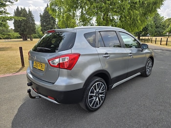 Used Suzuki SX4 S-Cross 2015 for sale - 75418776: Photo