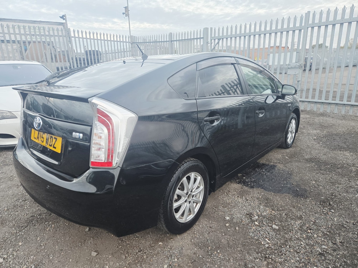 Used Toyota Prius 2022 for sale - 76388024: Photo 4