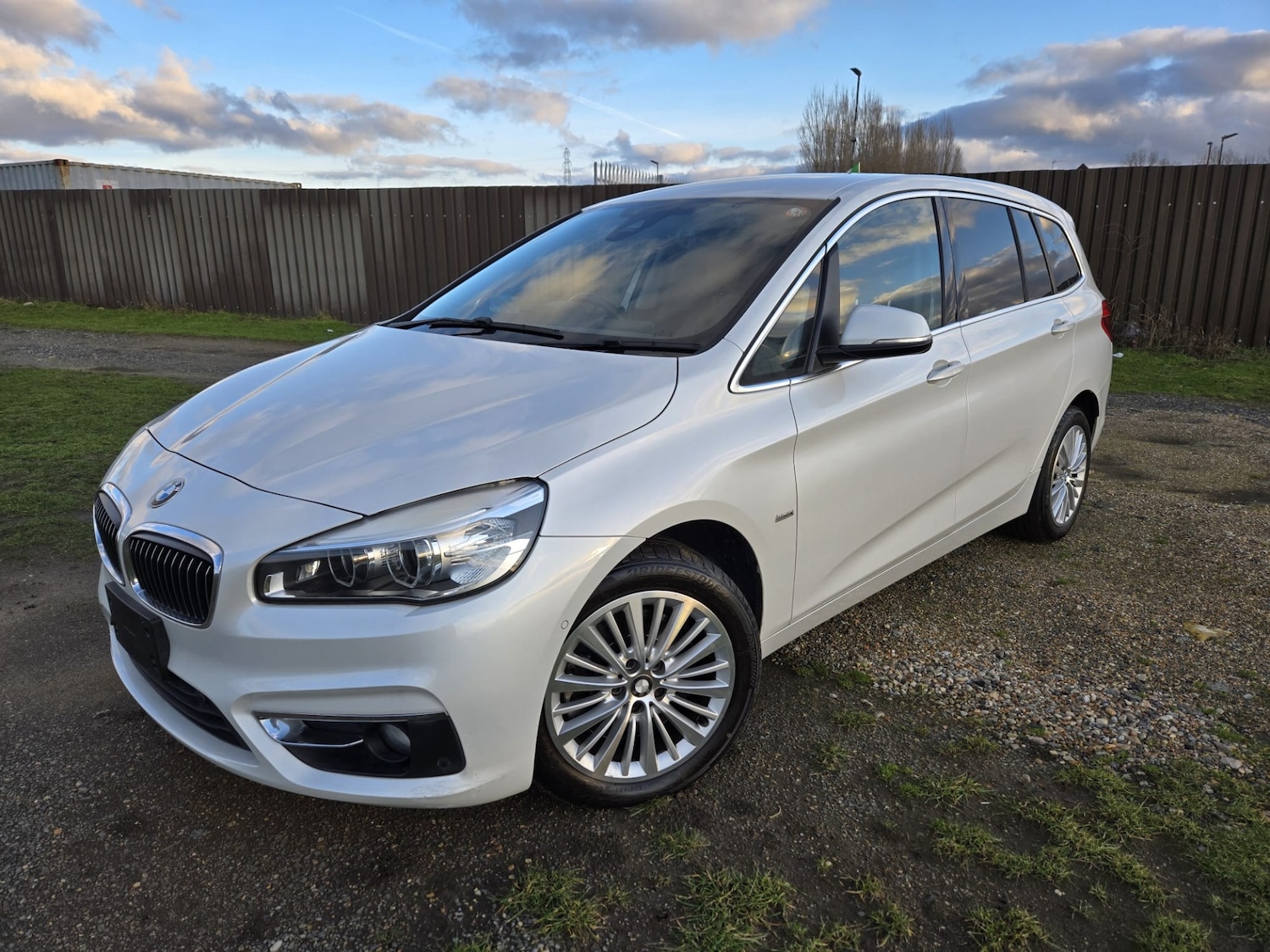 Used BMW 2 Series 2016 for sale - 77351148: Photo 2