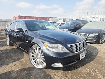 2025 (08) - 5.0 V8 AUTO HYBRID 4WD 4-Door