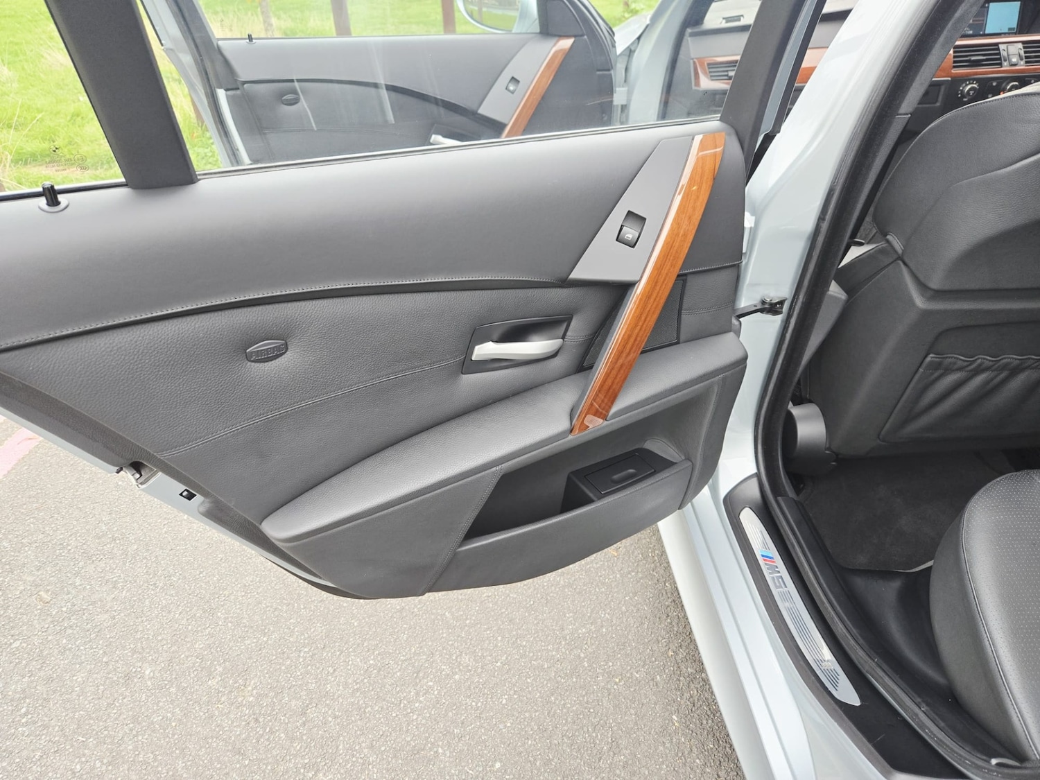 Used BMW M5 2006 for sale - 76299645: Photo 28