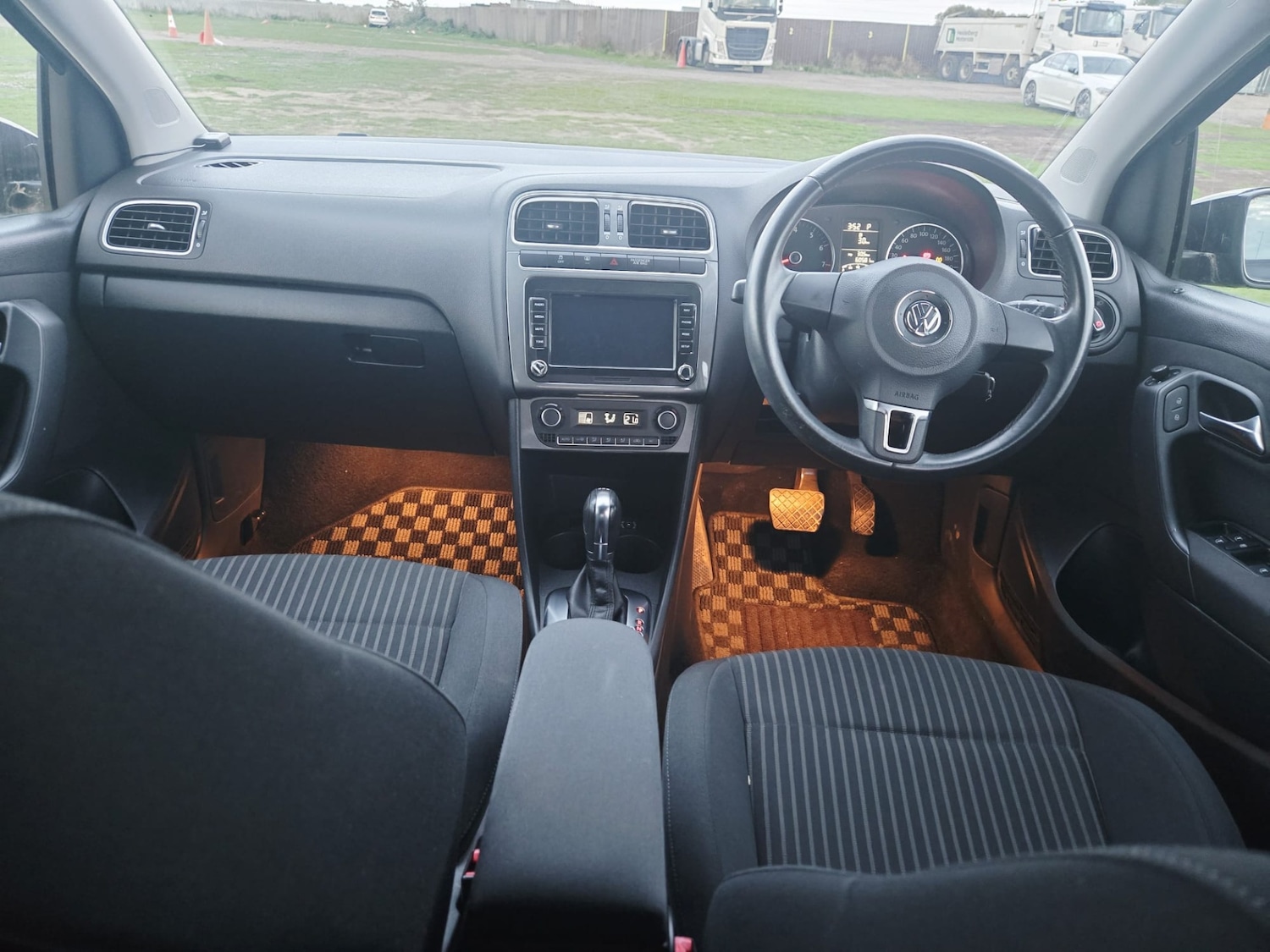 Used Volkswagen Polo 2022 for sale - 76396510: Photo 11