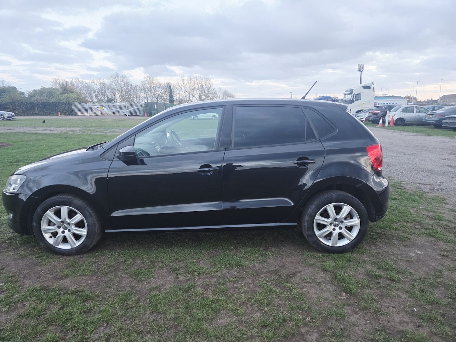 Used Volkswagen Polo 2022 for sale - 76396510: Photo 6