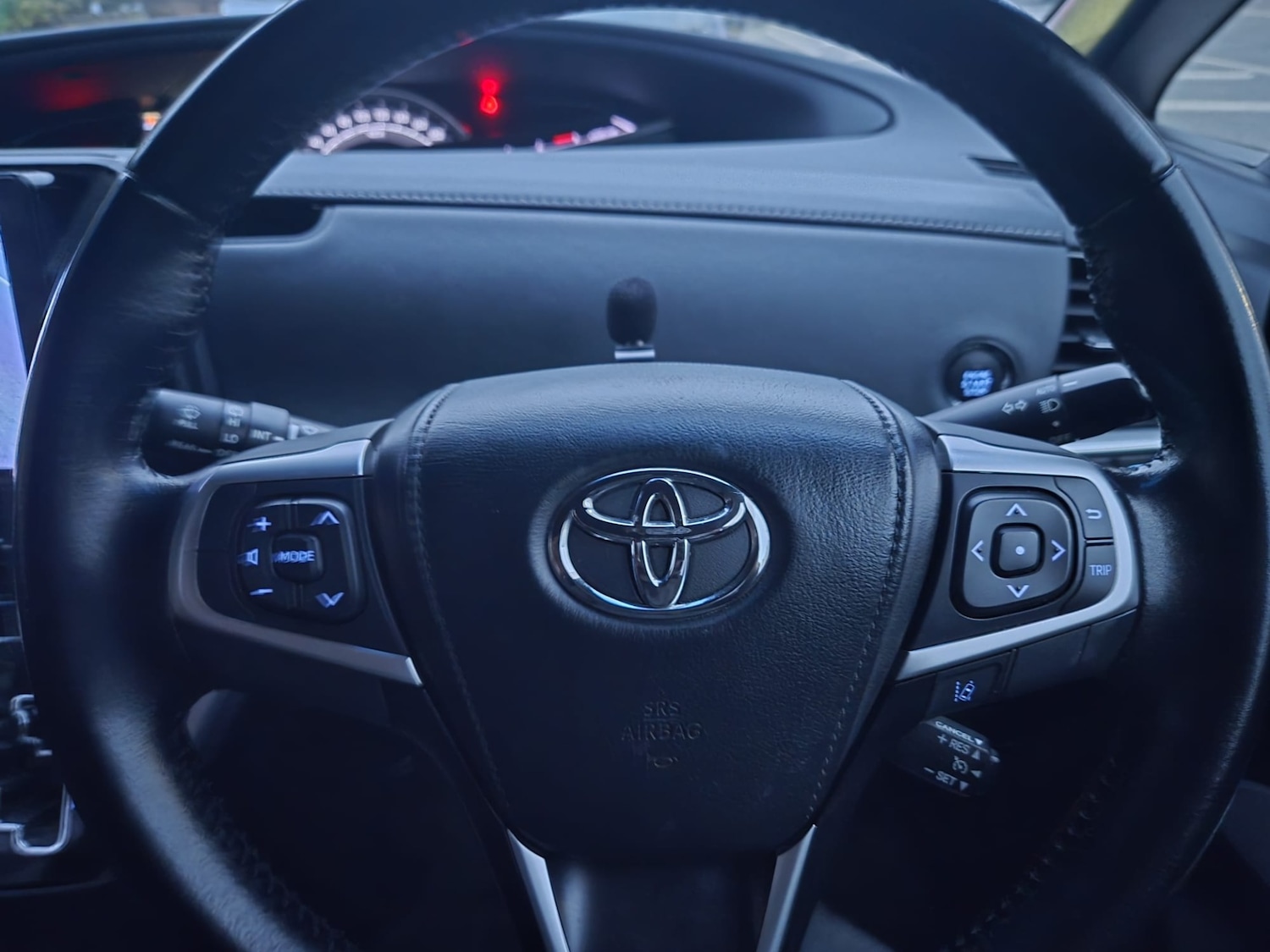 Used Toyota Estima 2025 for sale - 77036439: Photo 11