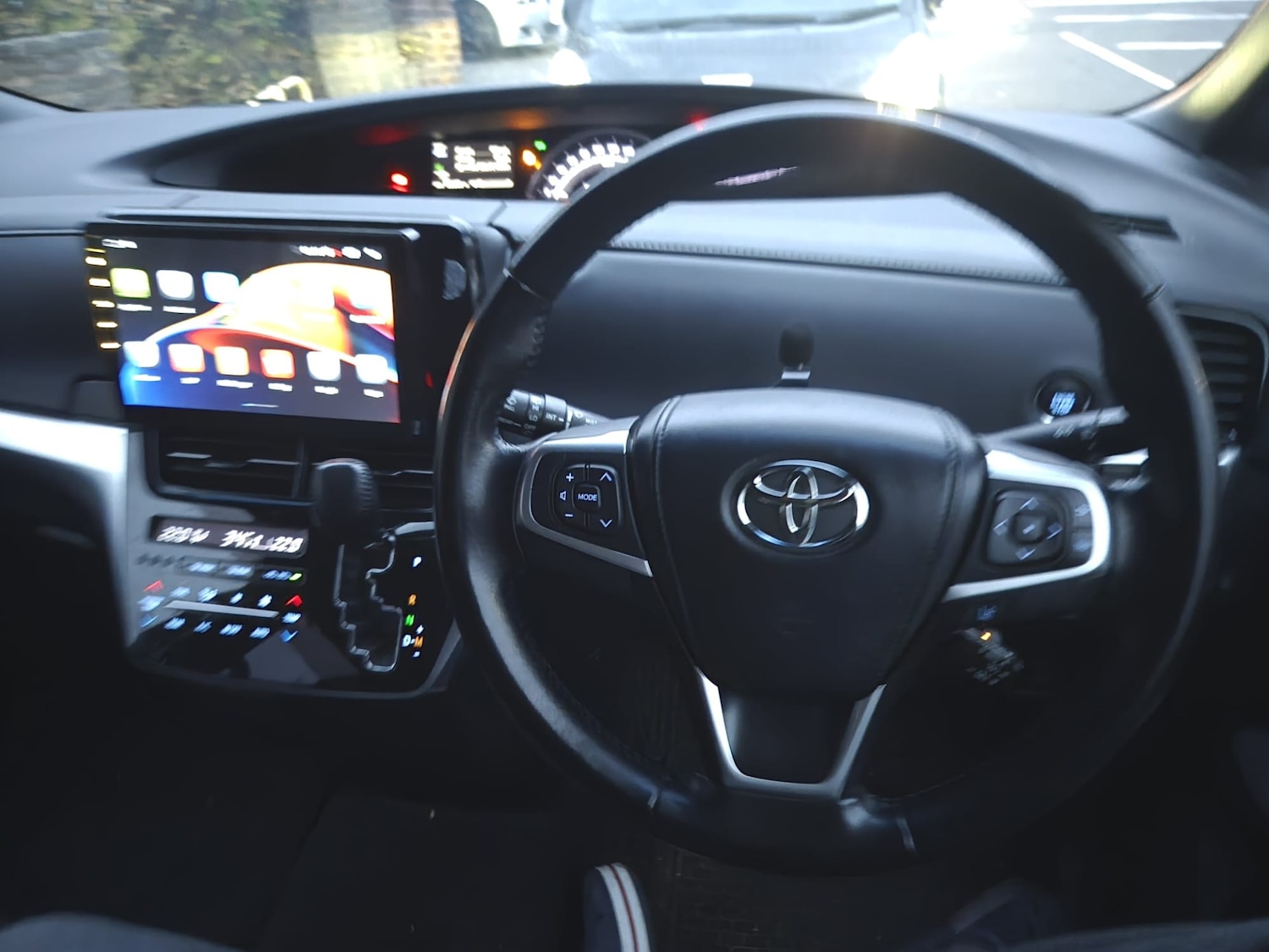 Used Toyota Estima 2025 for sale - 77036439: Photo 15