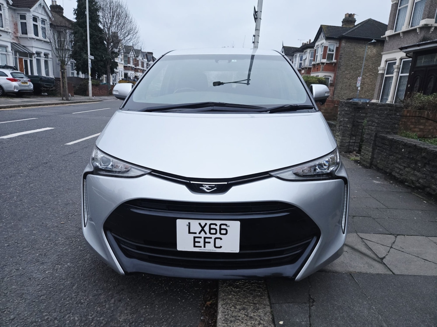 Used Toyota Estima 2025 for sale - 77036439: Photo 5