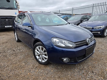 Volkswagen - Golf