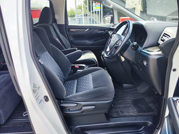 Used Toyota Vellfire 2016 for sale - 75577026: Photo 10