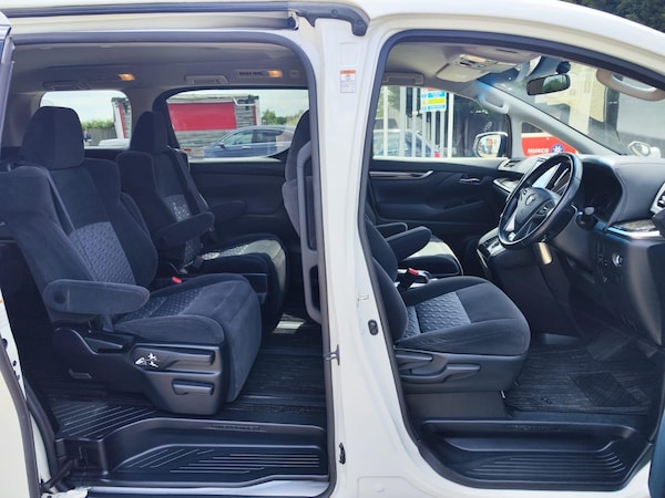 Used Toyota Vellfire 2016 for sale - 75577026: Photo 14