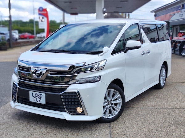 Used Toyota Vellfire 2016 for sale - 75577026: Photo 2