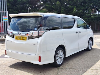 Used Toyota Vellfire 2016 for sale - 75577026: Photo