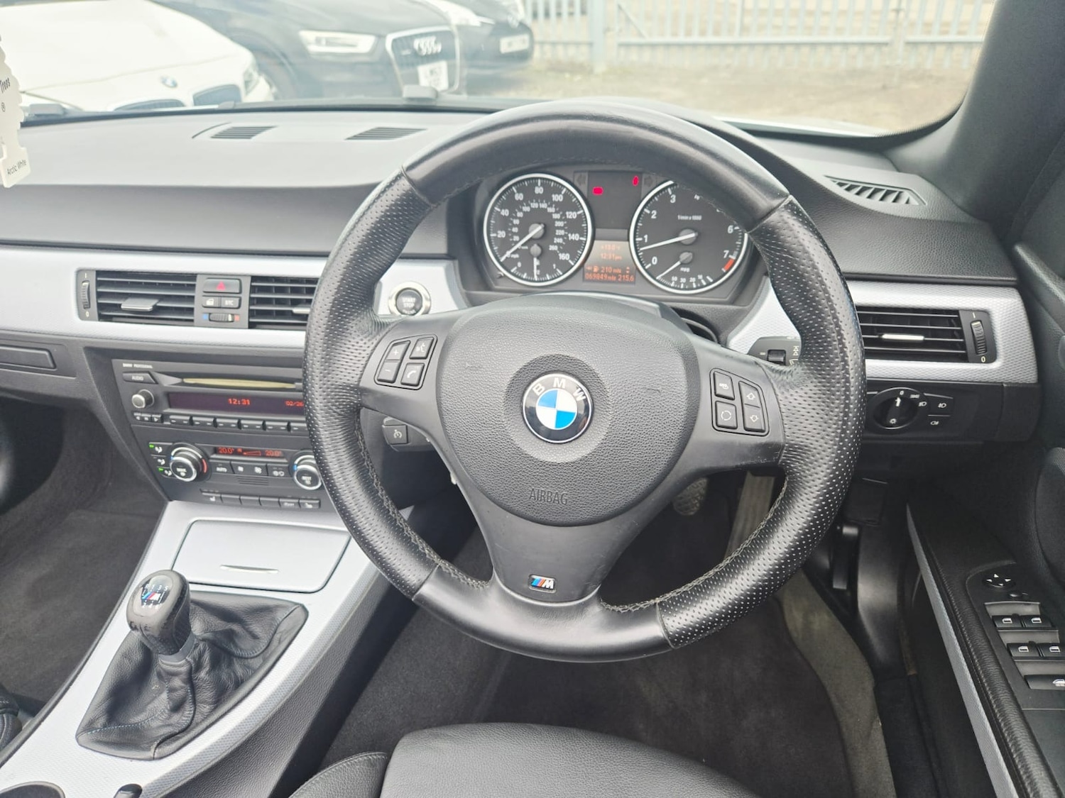 Used BMW 3 Series 2009 for sale - 77682812: Photo 15
