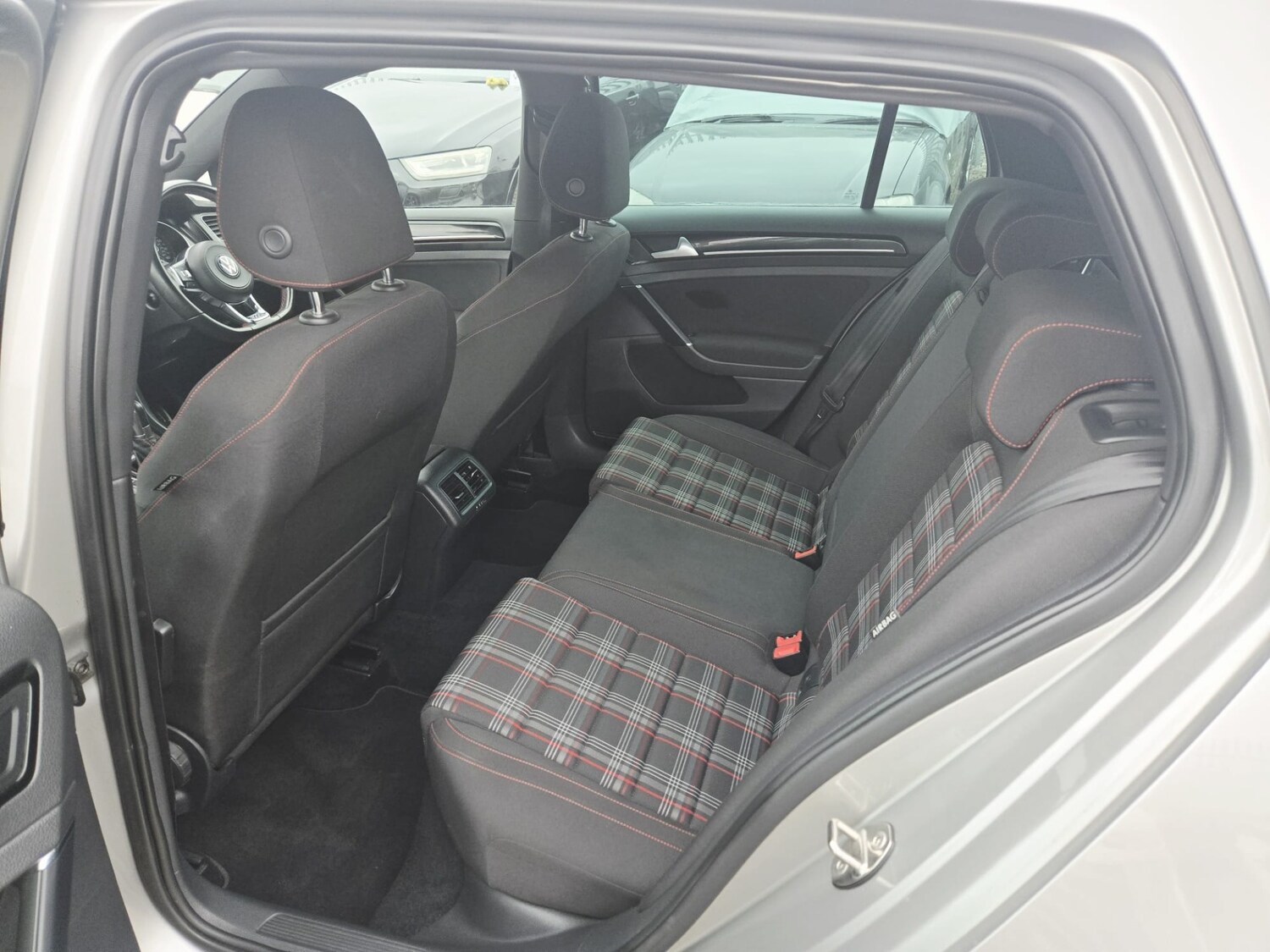 Used Volkswagen Golf 2015 for sale - 77864931: Photo 22