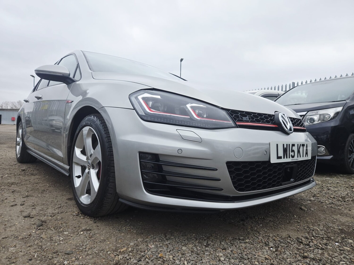 Used Volkswagen Golf 2015 for sale - 77864931: Photo 8