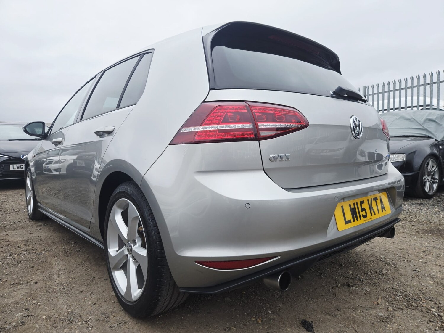 Used Volkswagen Golf 2015 for sale - 77864931: Photo 9