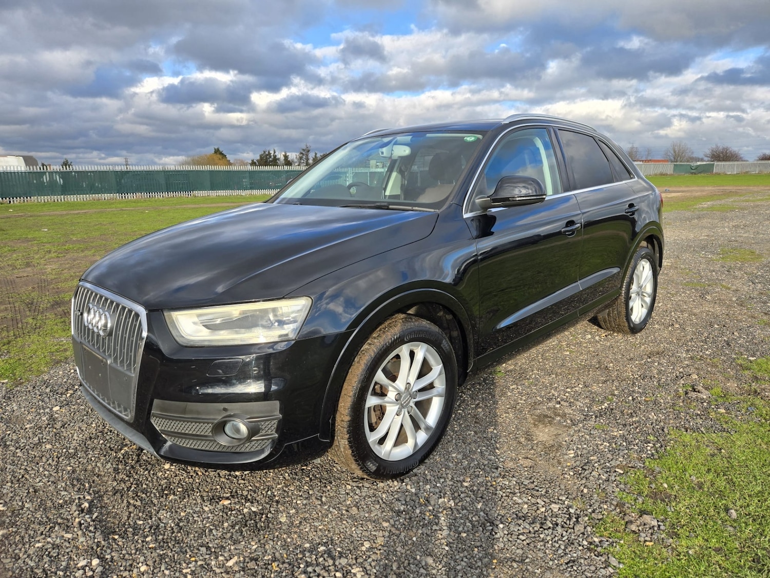 Used Audi Q3 2013 for sale - 77284047: Photo 2