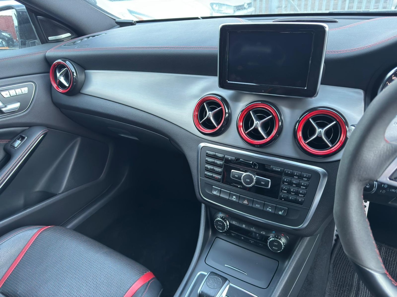 Used Mercedes-Benz CLA 2014 for sale - 76627342: Photo 39