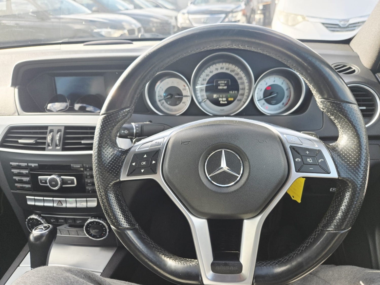Used Mercedes-Benz C Class 2014 for sale - 77872044: Photo 11