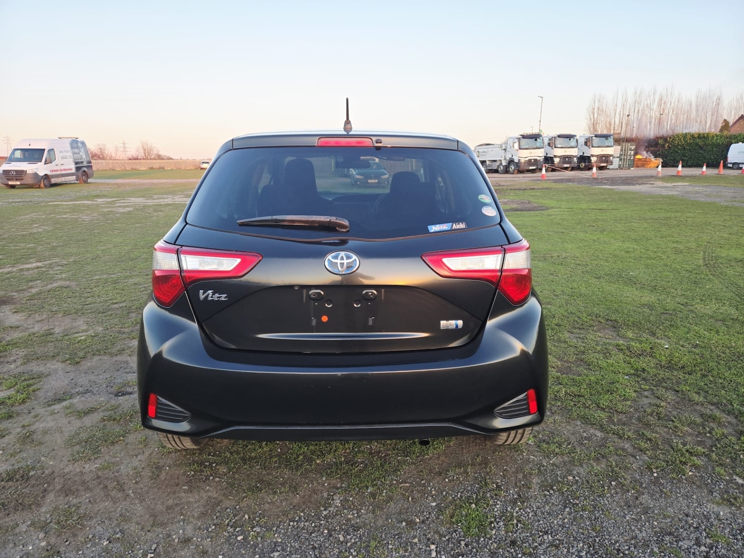 Used Toyota Yaris 2017 for sale - 77107240: Photo 27