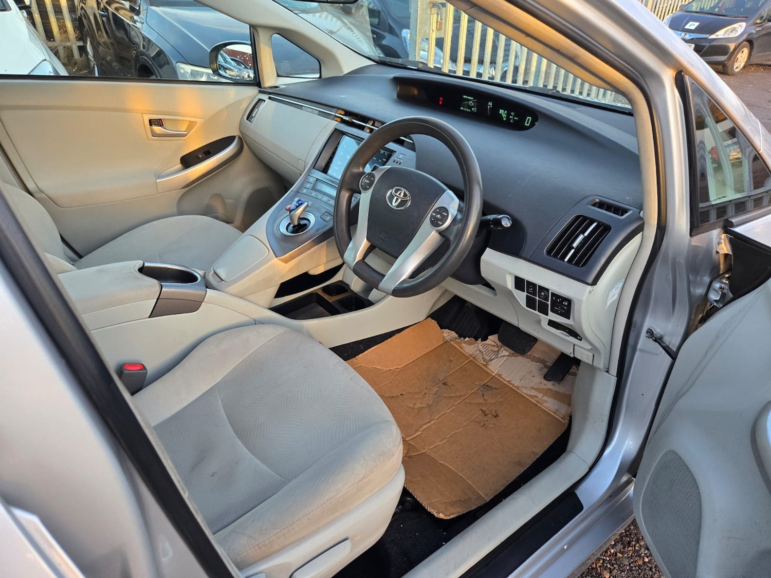 Used Toyota Prius 2022 for sale - 77228068: Photo 12