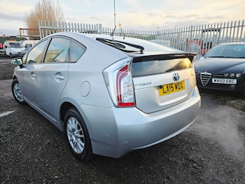 Used Toyota Prius 2015 for sale - 77228068: Photo