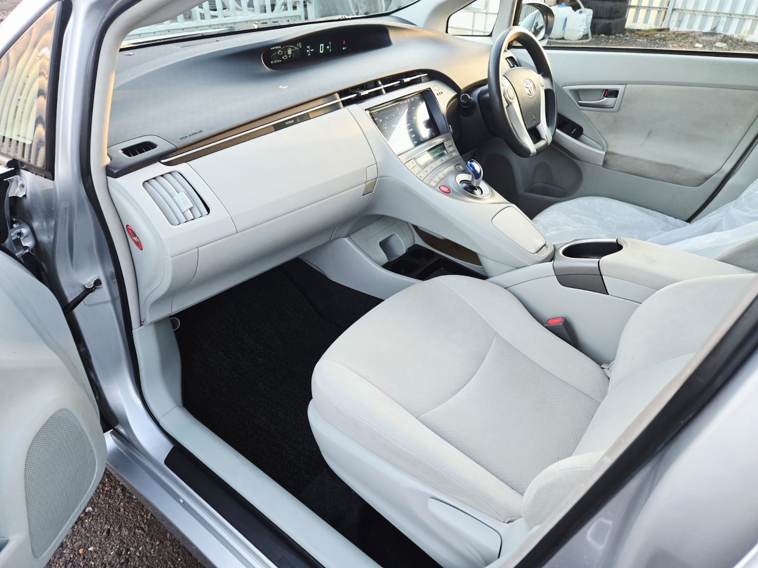 Used Toyota Prius 2022 for sale - 77228068: Photo 7