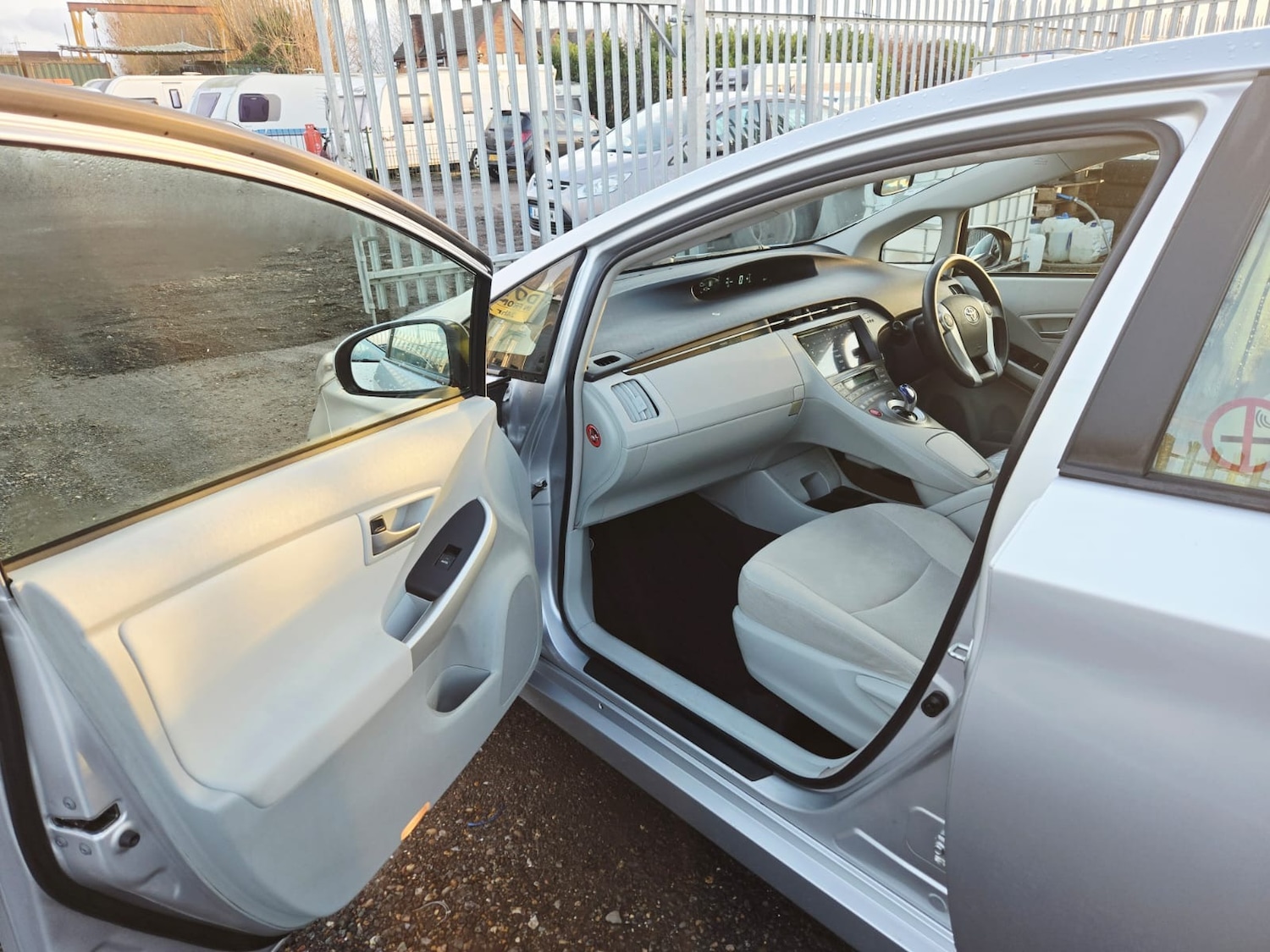 Used Toyota Prius 2022 for sale - 77228068: Photo 9