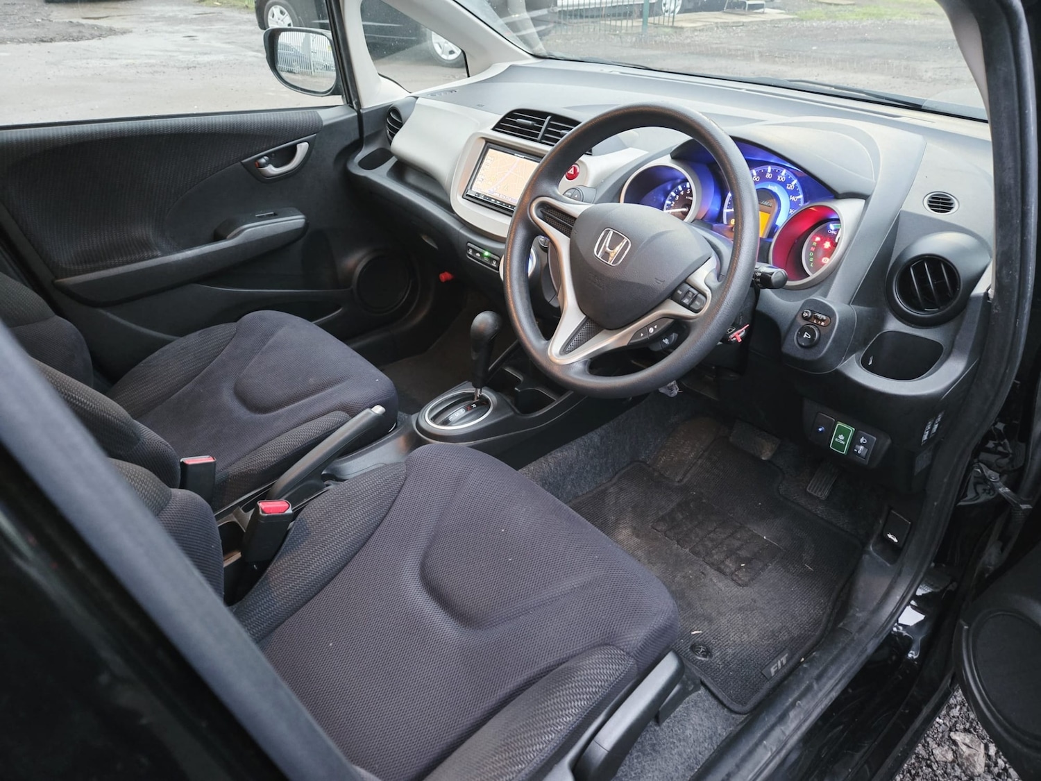 Used Honda Fit 2012 for sale - 77241974: Photo 13