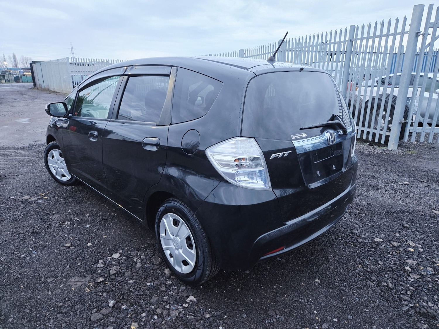 Used Honda Fit 2012 for sale - 77241974: Photo 3