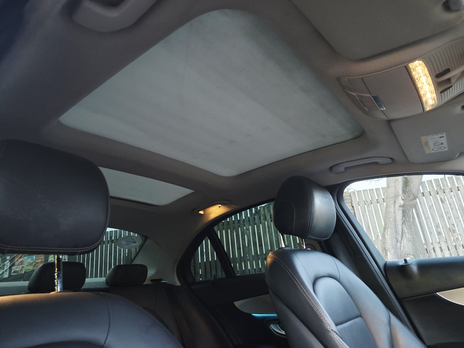 Used Mercedes-Benz C Class 2018 for sale - 77323584: Photo 11