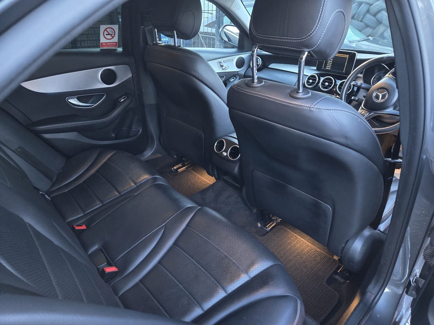 Used Mercedes-Benz C Class 2018 for sale - 77323584: Photo 13