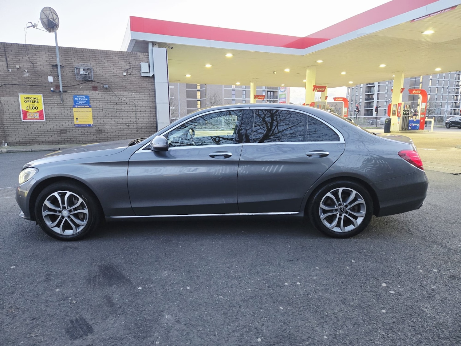 Used Mercedes-Benz C Class 2018 for sale - 77323584: Photo 19