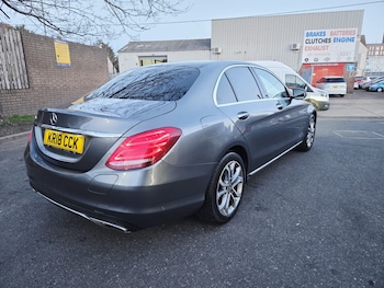 Used Mercedes-Benz C Class 2018 for sale - 77323584: Photo