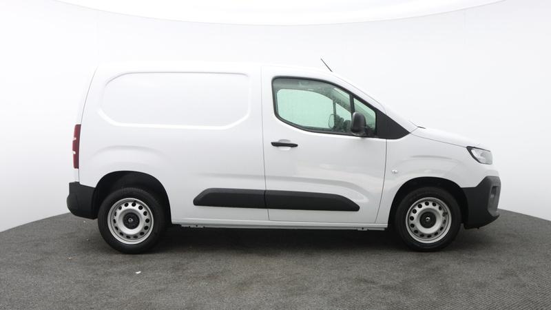 Used Citroen Berlingo 2024 for sale - 77117184: Photo 2
