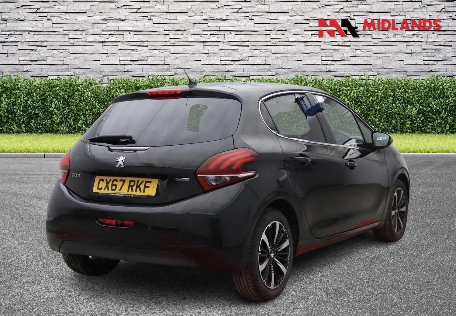 Used Peugeot 208 2017 for sale - 77807187: Photo 4