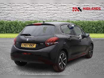 Used Peugeot 208 2017 for sale - 77807187: Photo