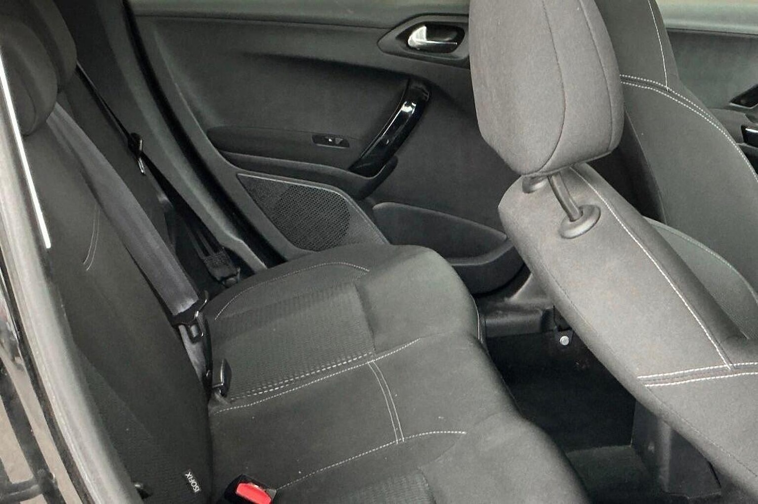 Used Peugeot 208 2017 for sale - 77807187: Photo 9